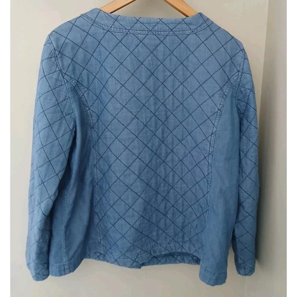 Chico's Quilted Jacket - Picture 11 of 11